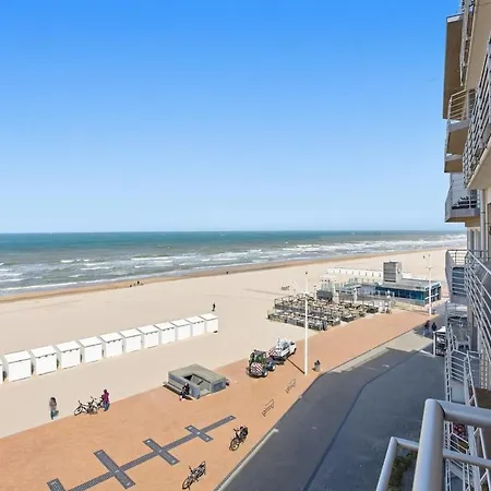 Estran Op De Zeedijk Met Frontaal Zeezicht - Sint-idesbald Apartamento *
