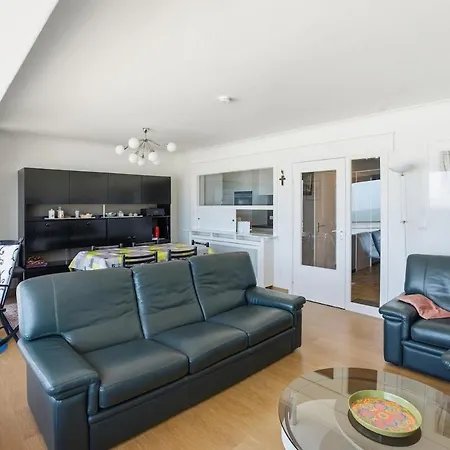 Apartamento Estran Op De Zeedijk Met Frontaal Zeezicht - Sint-idesbald